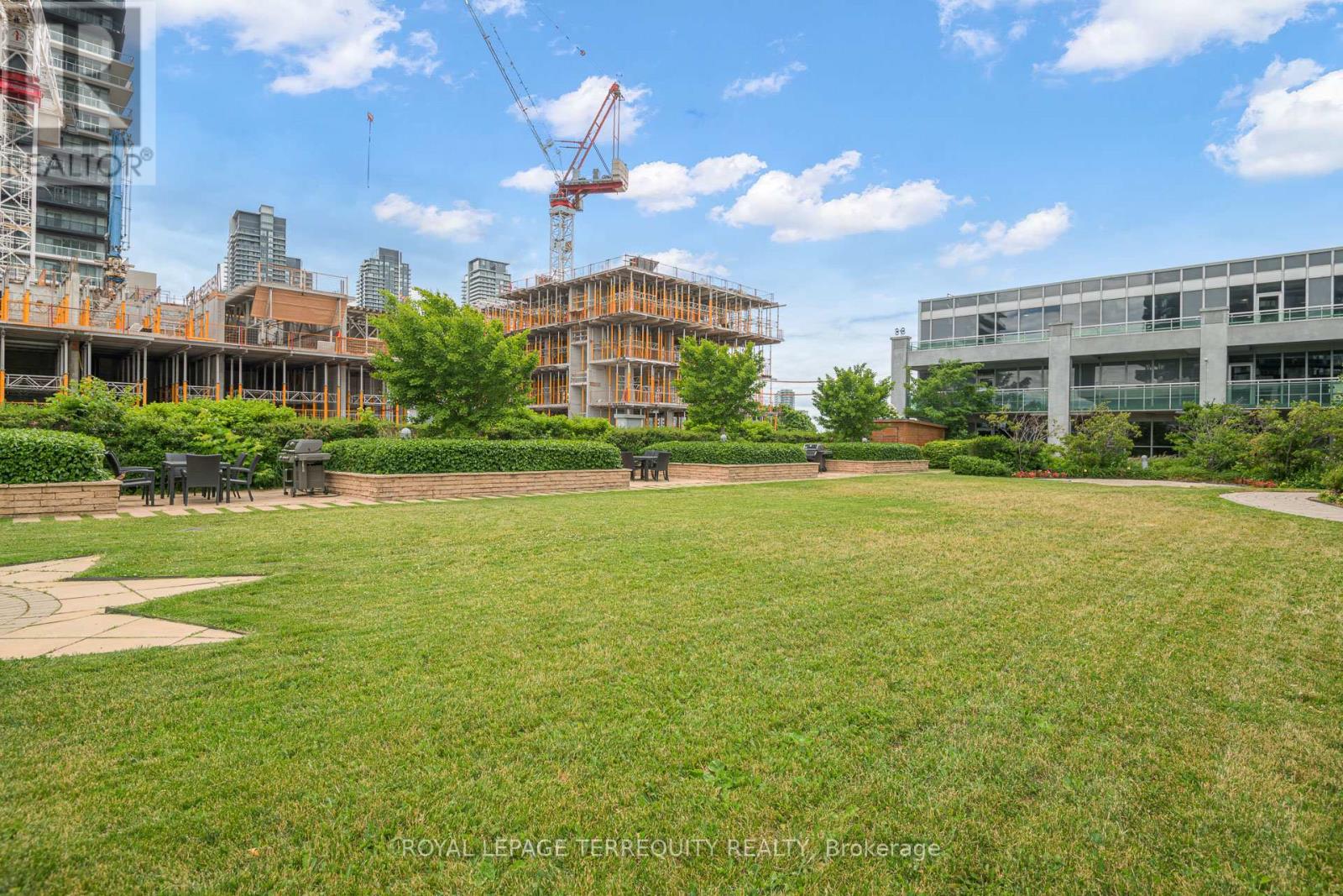 205 - 16 Brookers Lane, Toronto, Ontario  M8V 0A5 - Photo 45 - W12534200