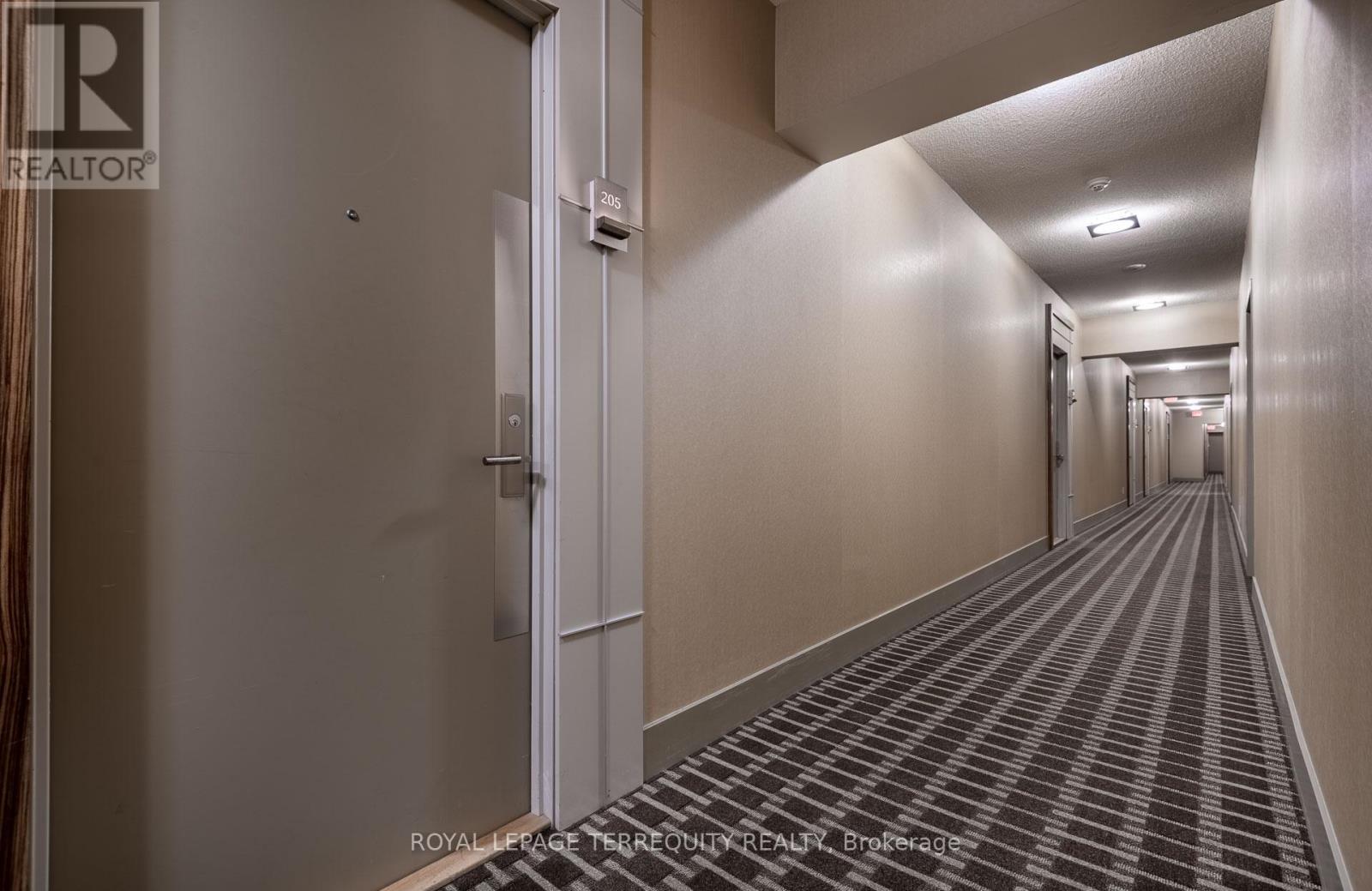 205 - 16 Brookers Lane, Toronto, Ontario  M8V 0A5 - Photo 5 - W12534200