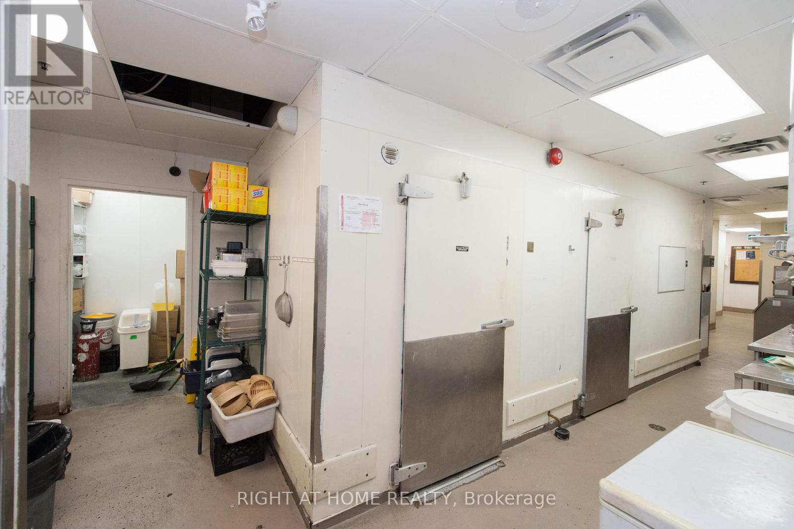 G10 - 2000 Appleby Line, Burlington, Ontario  L7L 6M6 - Photo 31 - W12534208