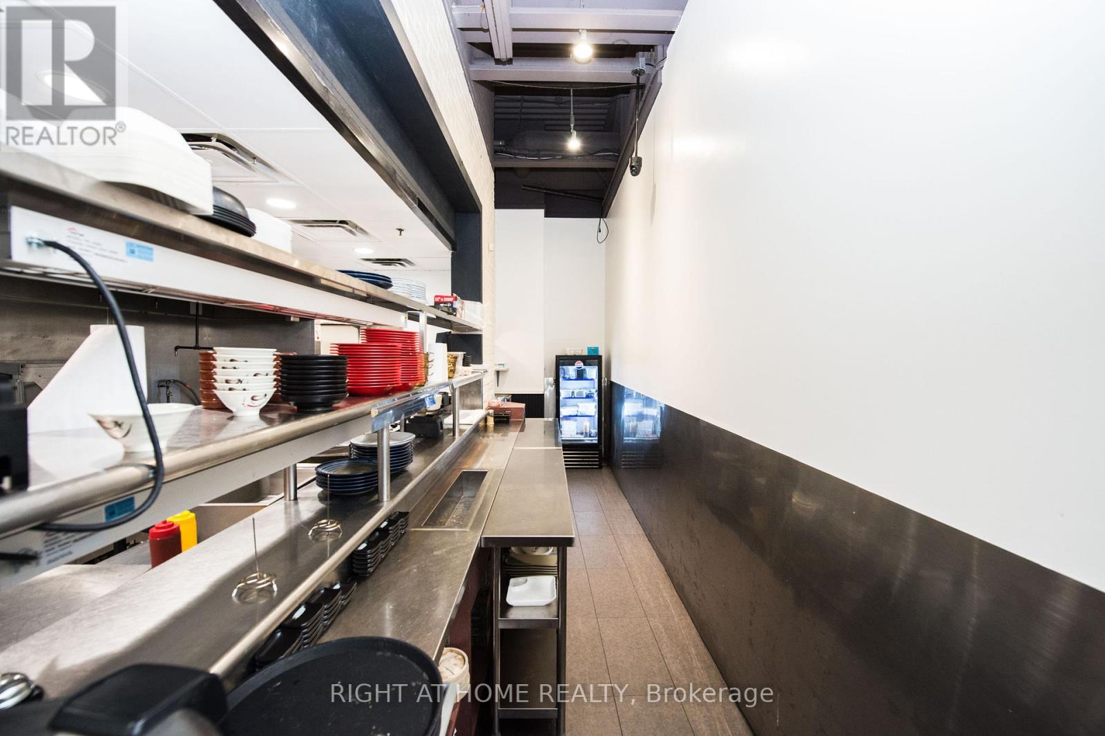 G10 - 2000 Appleby Line, Burlington, Ontario  L7L 6M6 - Photo 33 - W12534208