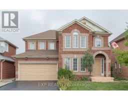 15 MEADOW GLADE ROAD, Brampton, Ontario