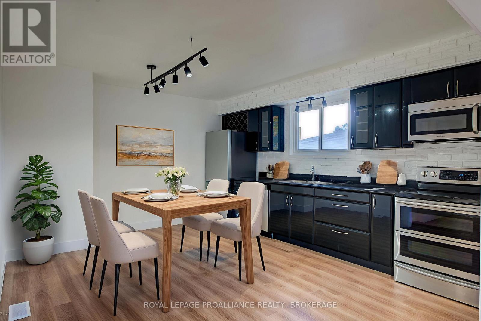 84 Joyce Street, Kingston, Ontario K7K 6A7 - Photo 8 - X12534268