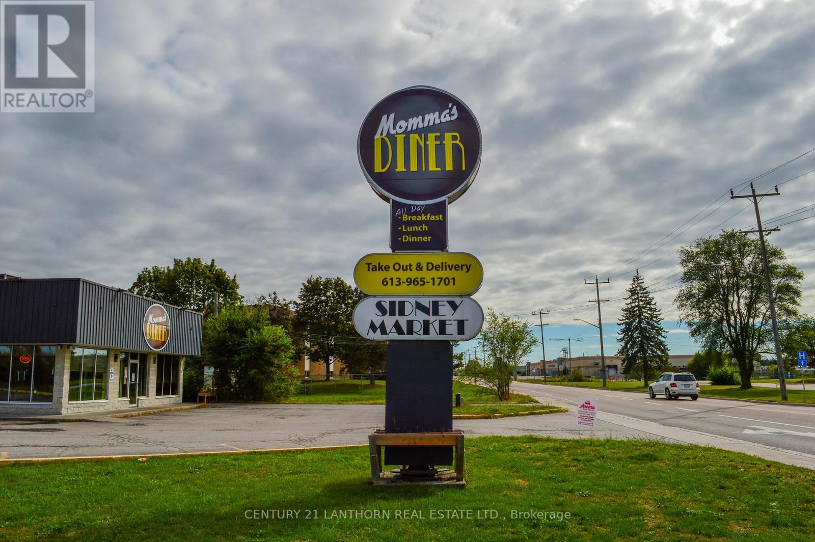 423-425 Sidney Street, Quinte West, Ontario K8V 6N6 - Photo 11 - X12534302