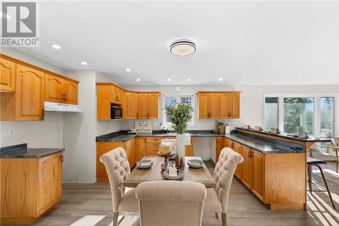 200 Lavallee Road, Chelmsford, Ontario P0M 1L0 - Photo 11 - 2125594