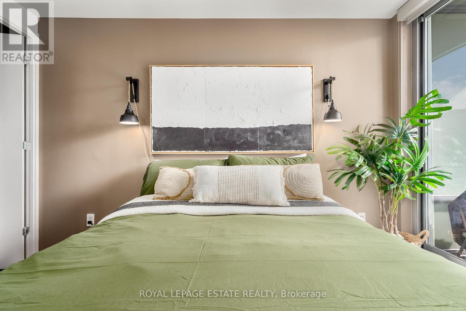 1003 - 281 Mutual Street, Toronto, Ontario M4Y 3C4 - Photo 27 - C12476115