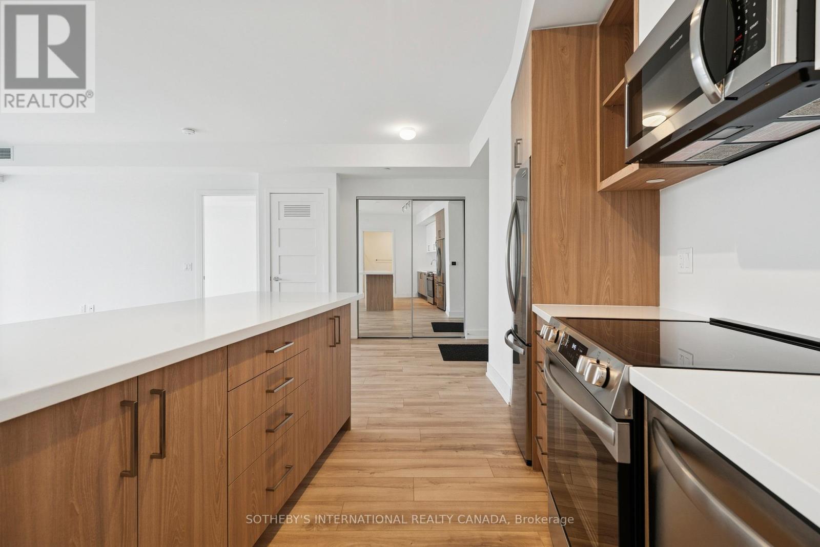 320 - 333 Sunseeker Avenue, Innisfil, Ontario  L9S 0R6 - Photo 17 - N12533794