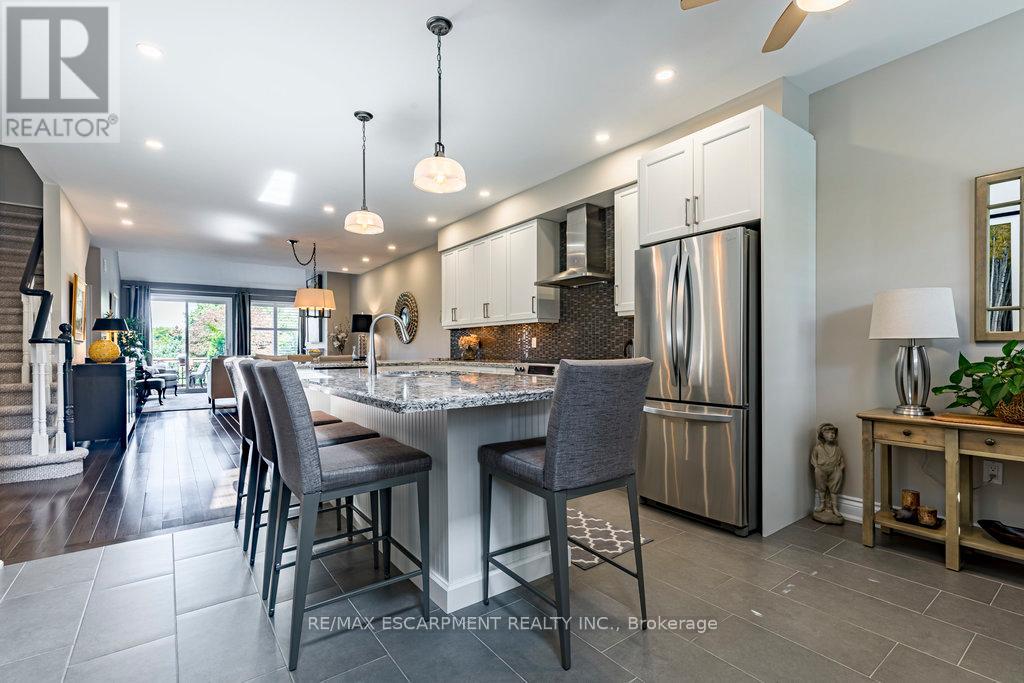 22 - 4220 Sarazen Drive, Burlington, Ontario  L7M 5C6 - Photo 6 - W12412914