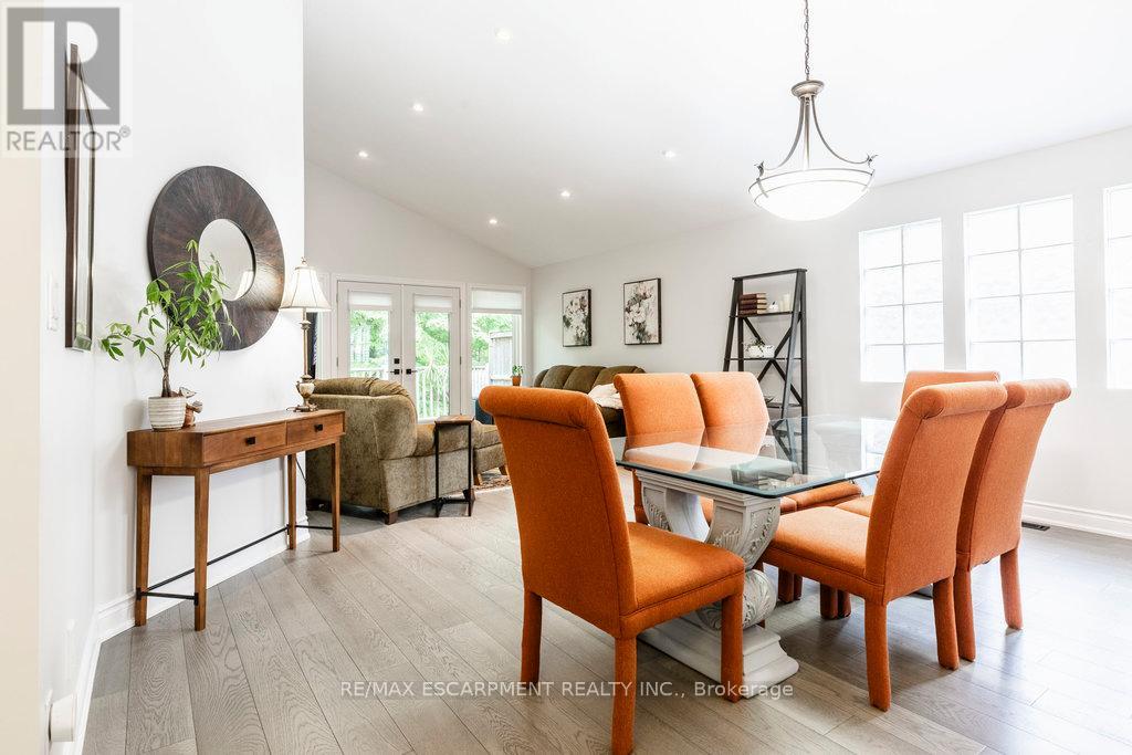 2 - 1095 Skyview Drive, Burlington, Ontario  L7P 4W7 - Photo 15 - W12433824