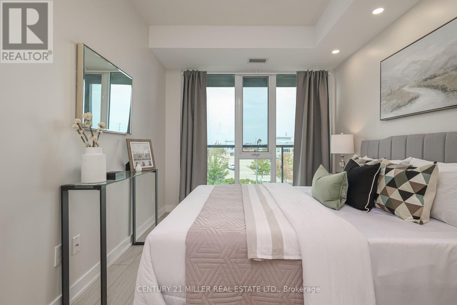 A313 - 3210 Dakota Common, Burlington, Ontario  L7M 2A8 - Photo 20 - W12508052