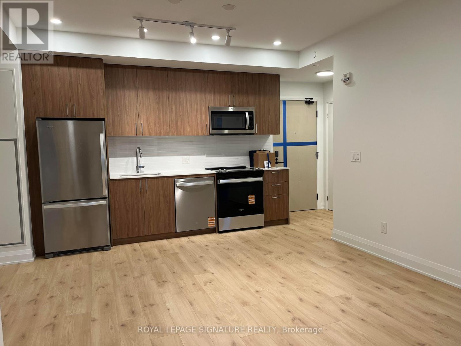 436 - 3250 Carding Mill Trail, Oakville, Ontario  L6M 1L3 - Photo 9 - W12508864