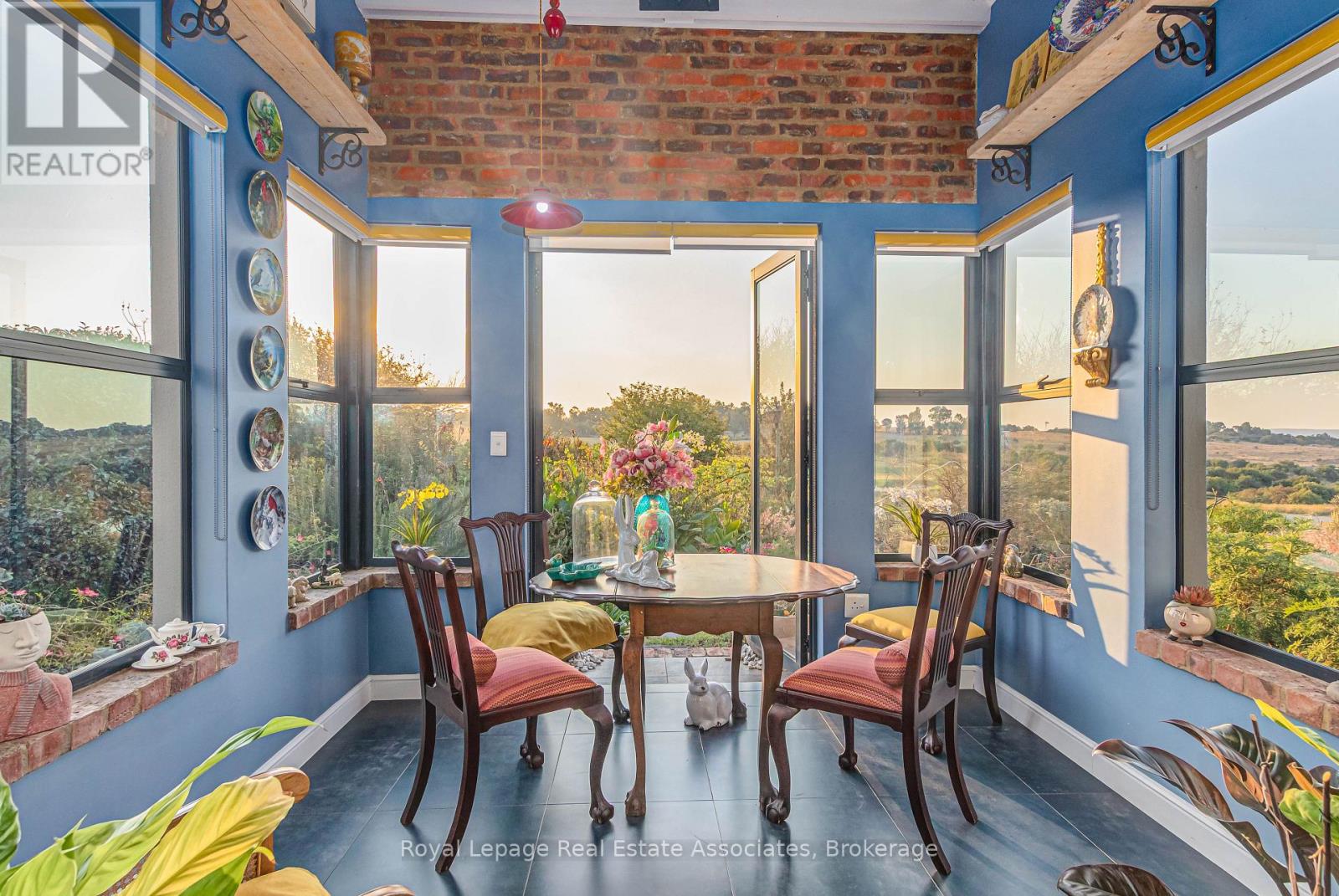 6666 Saint Andrews Street, South Africa, Ontario   - Photo 11 - X12534036