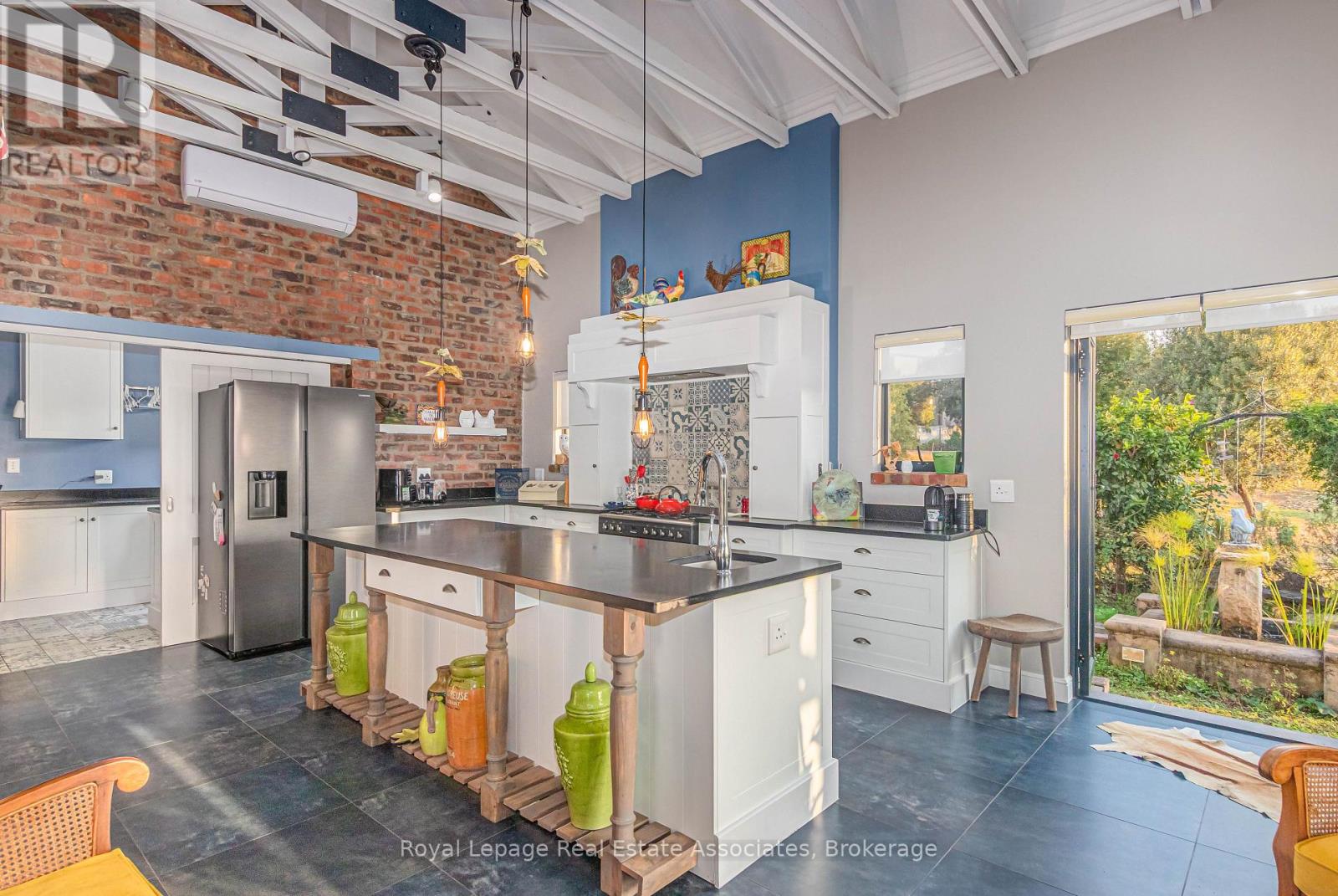 6666 Saint Andrews Street, South Africa, Ontario   - Photo 8 - X12534036