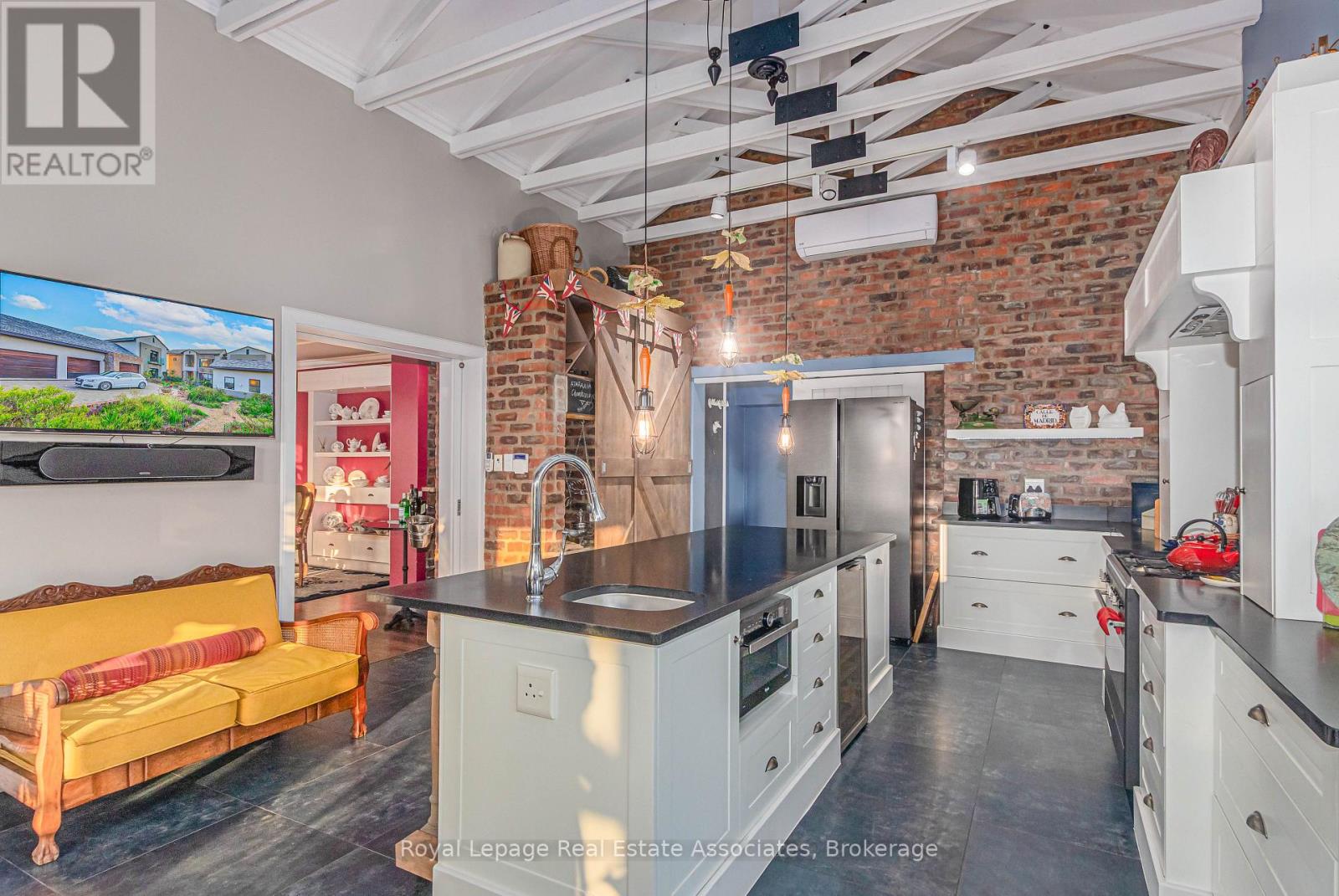 6666 Saint Andrews Street, South Africa, Ontario   - Photo 9 - X12534036