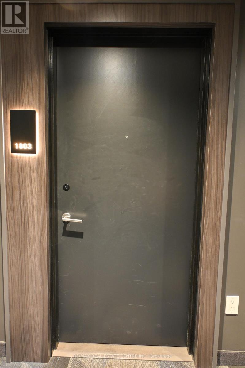1803 - 5 Wellington Street S, Kitchener, Ontario  N2G 0E3 - Photo 14 - X12534126