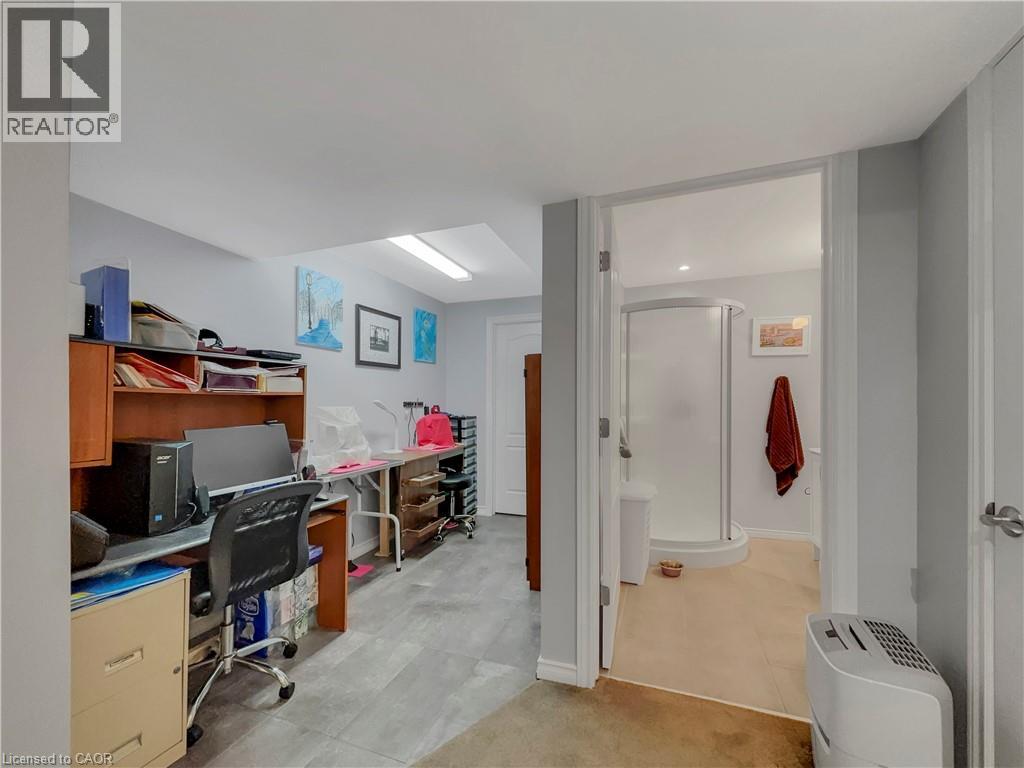 566 Southridge Drive Unit# 15, Hamilton, Ontario L9C 7W5 - Photo 22 - 40787195