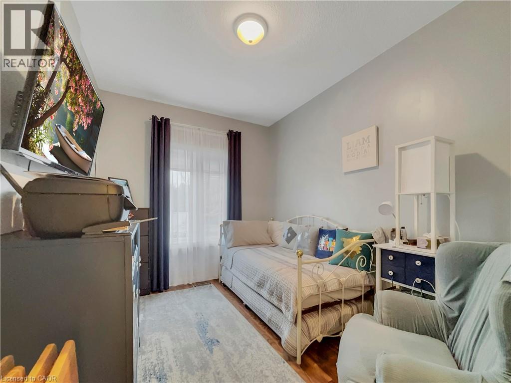 566 Southridge Drive Unit# 15, Hamilton, Ontario L9C 7W5 - Photo 7 - 40787195