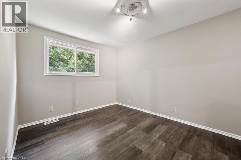 321 Vine Street, Cambridge, Ontario  N3H 2Y5 - Photo 18 - 40787407