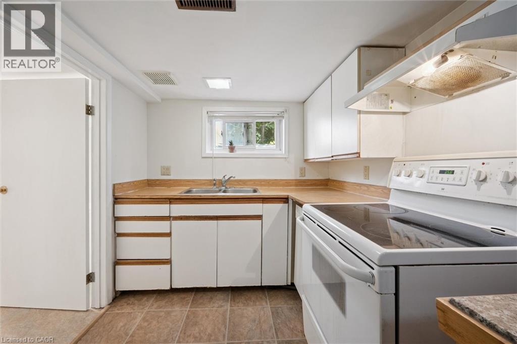 321 Vine Street, Cambridge, Ontario  N3H 2Y5 - Photo 25 - 40787407