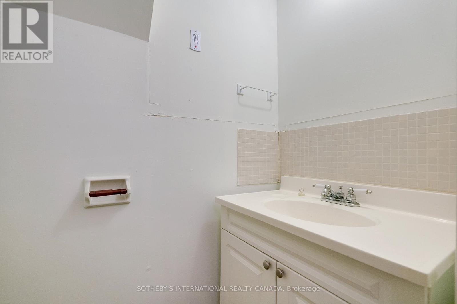 237 Carlton Street, Toronto, Ontario  M5A 2L2 - Photo 46 - C12534122