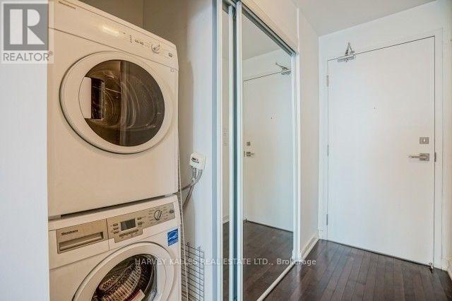 5708 - 12 York Street, Toronto, Ontario  M5J 0A1 - Photo 7 - C12534264