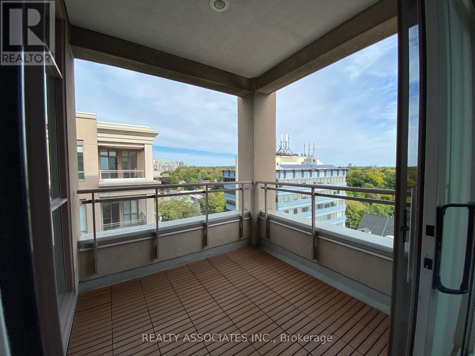 801 - 980 Yonge Street, Toronto, Ontario  M4W 3V8 - Photo 6 - C12534270