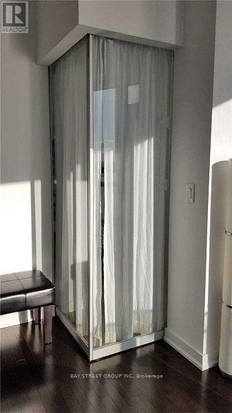 2602 - 14 York Street, Toronto, Ontario  M5J 0B1 - Photo 27 - C12534276