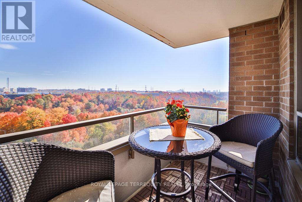 1106 - 195 Wynford Drive, Toronto, Ontario  M3C 3P3 - Photo 15 - C12534334