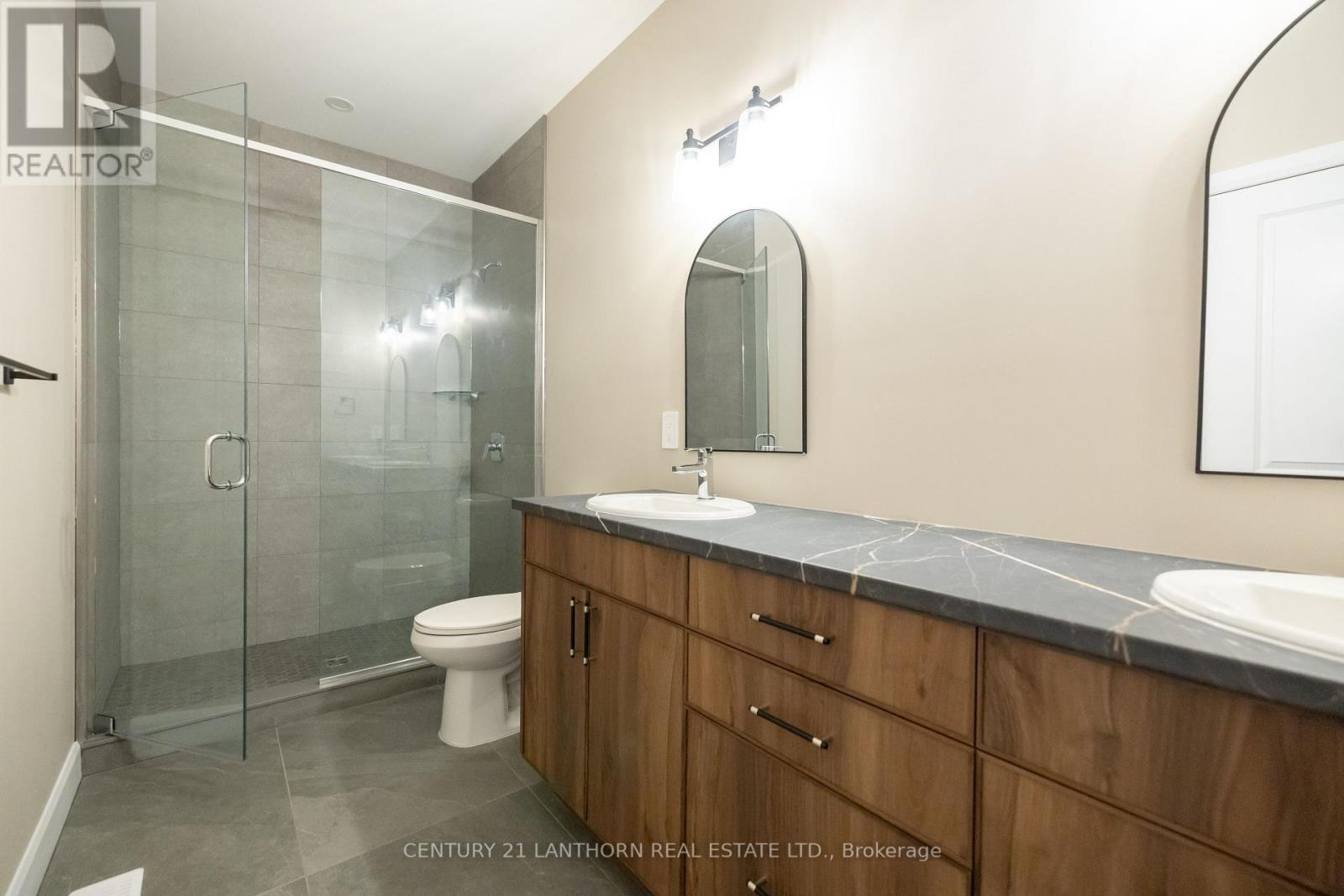 60 Hastings Park Drive, Belleville, Ontario  K8P 0H7 - Photo 18 - X12396269