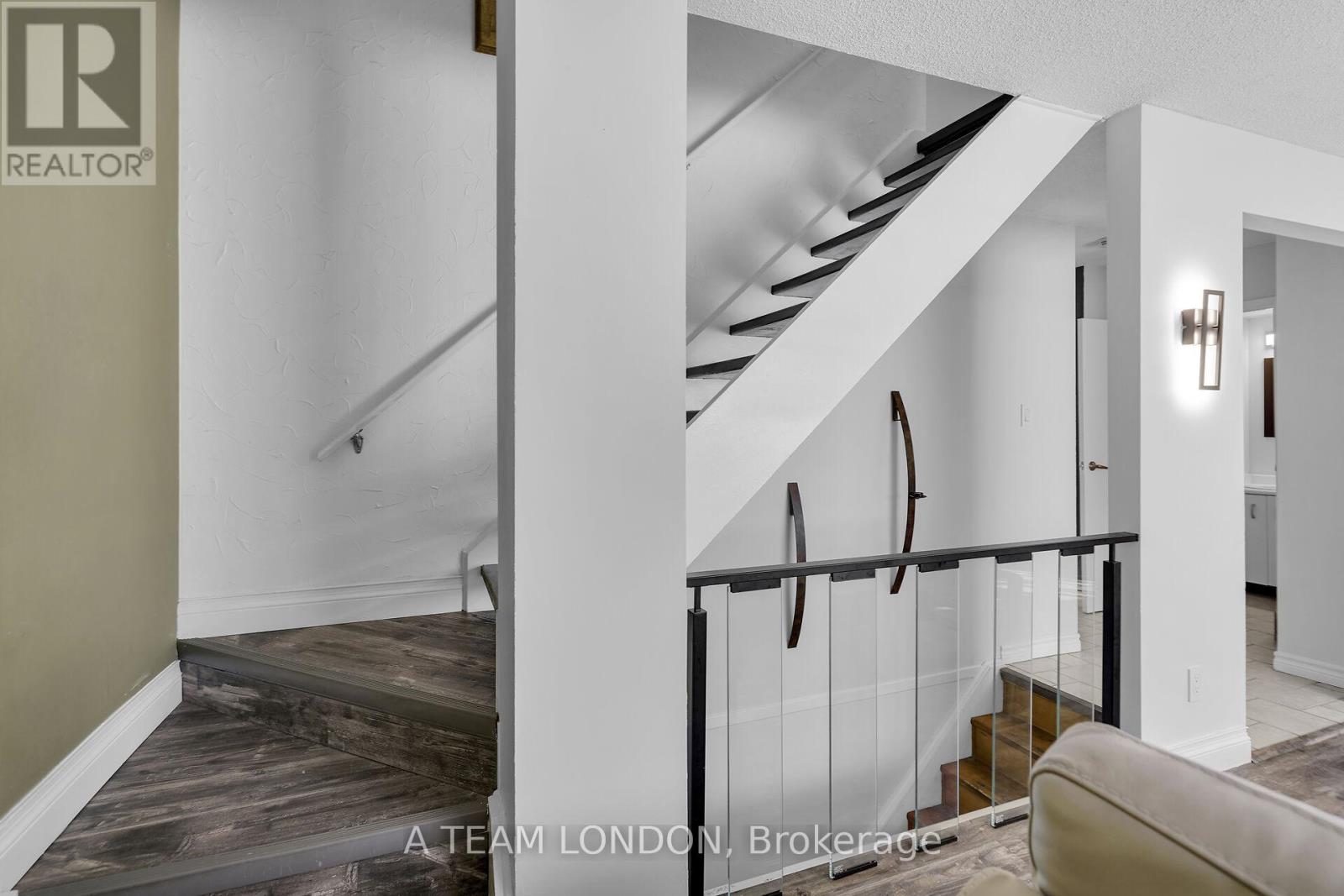 82 - 120 Centre Street, London South, Ontario N6J 4X4 - Photo 15 - X12459869