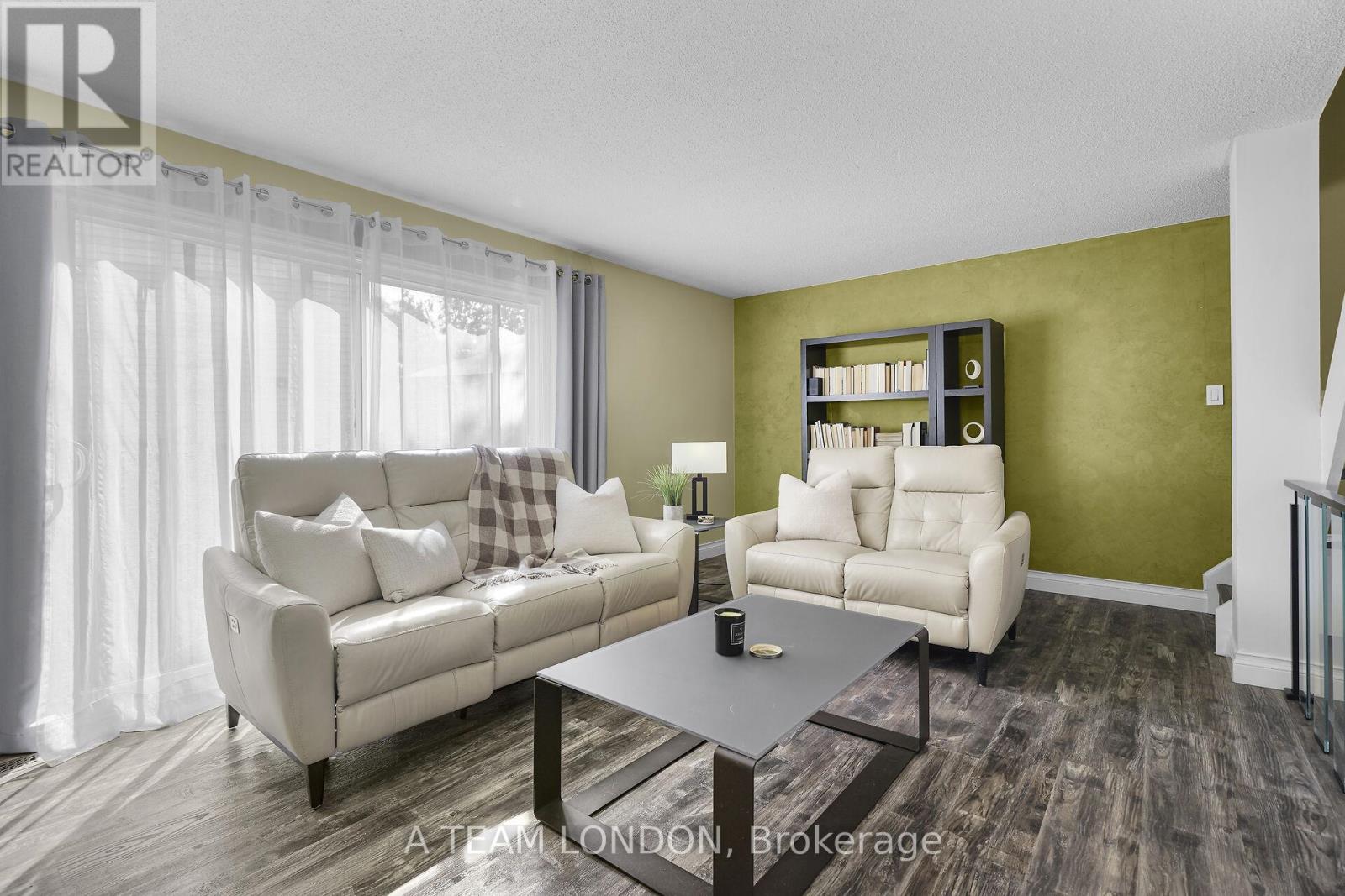 82 - 120 Centre Street, London South, Ontario N6J 4X4 - Photo 11 - X12459869