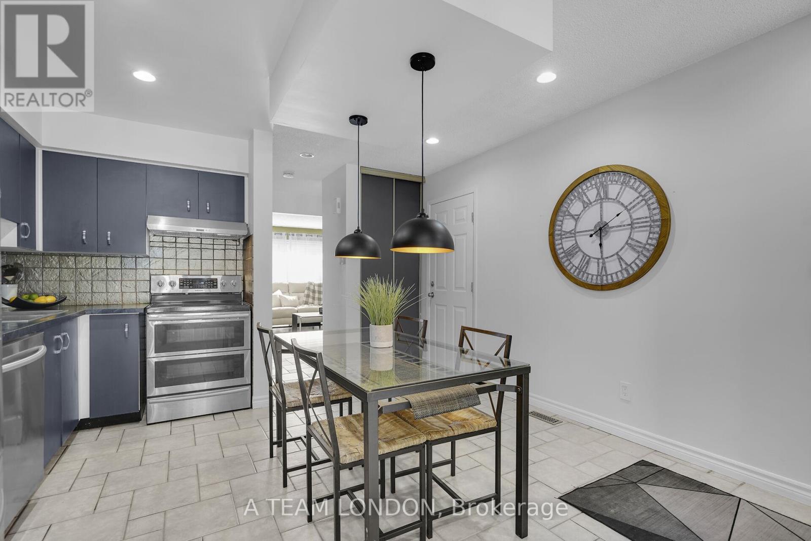 82 - 120 Centre Street, London South, Ontario N6J 4X4 - Photo 8 - X12459869