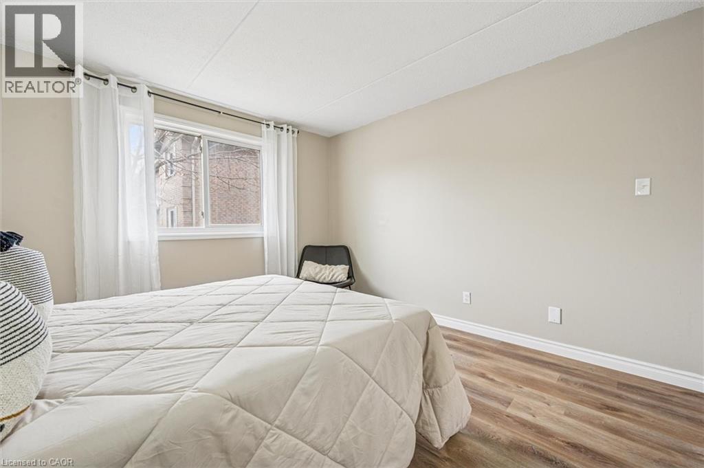 321 Northlake Drive Unit# 6, Waterloo, Ontario  N2V 1Z1 - Photo 16 - 40787552