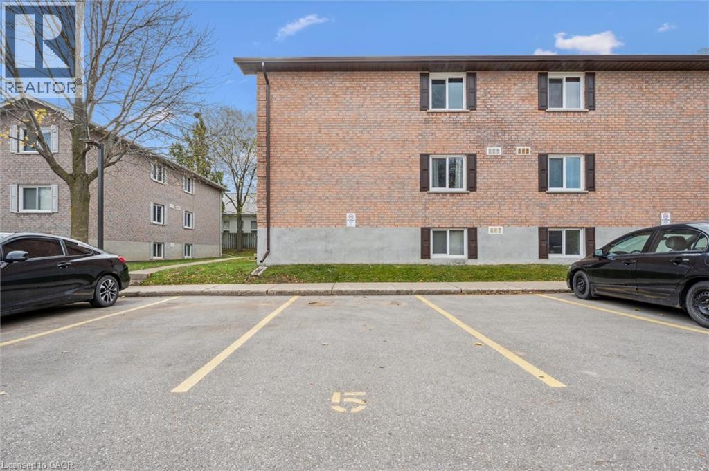 321 Northlake Drive Unit# 6, Waterloo, Ontario  N2V 1Z1 - Photo 21 - 40787552