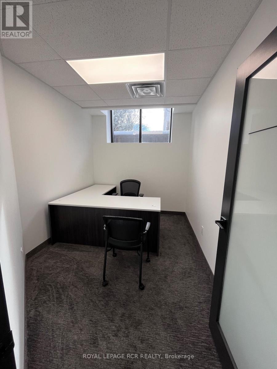 Office #4 - 71 Fifth Avenue, Orangeville, Ontario  L9W 1G3 - Photo 11 - W12529534