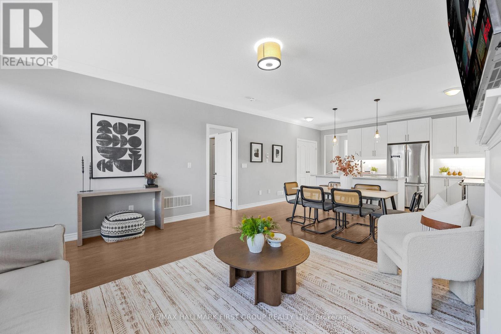 43 Washburn Path, Clarington, Ontario  L1E 0J7 - Photo 10 - E12534304