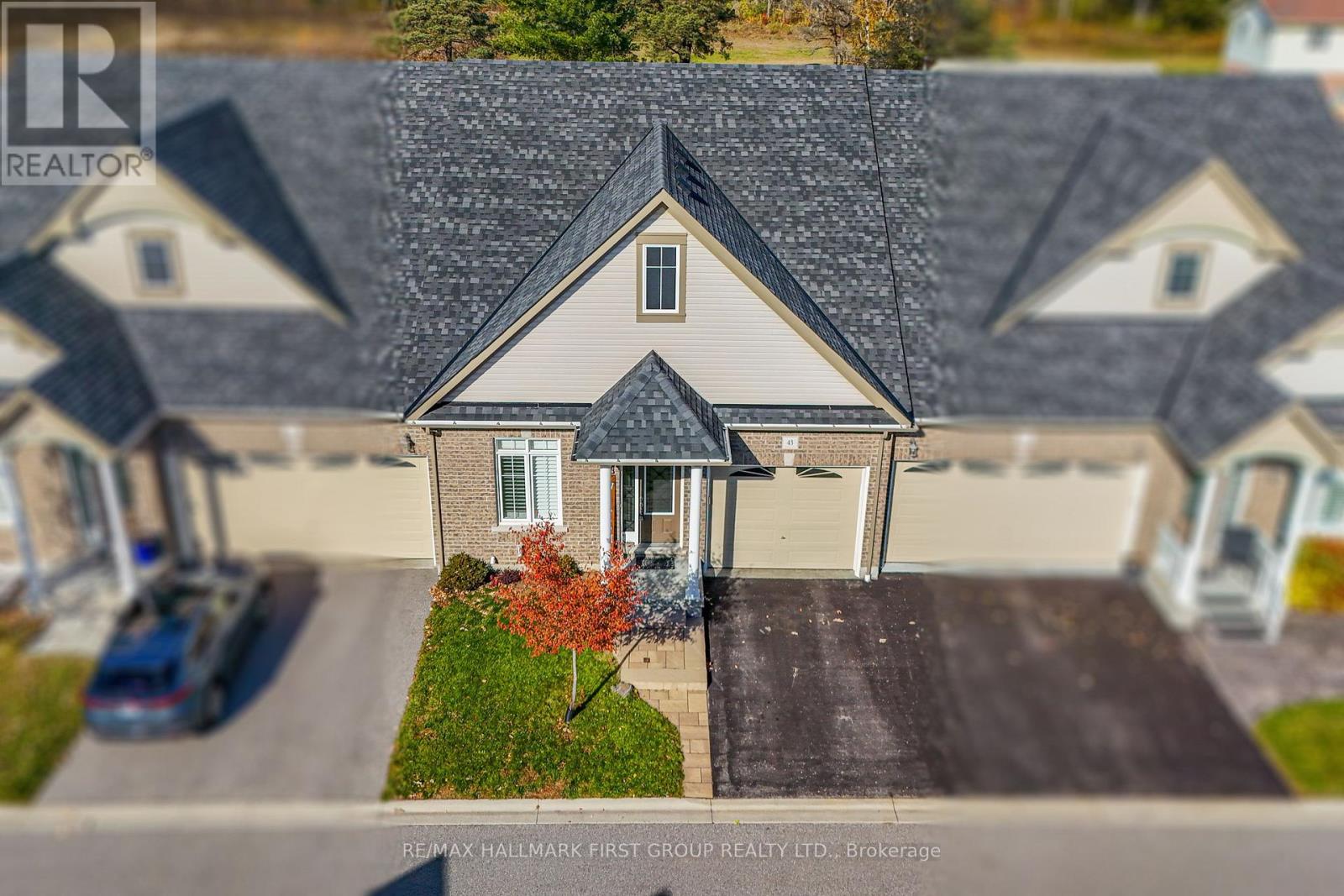 43 Washburn Path, Clarington, Ontario  L1E 0J7 - Photo 2 - E12534304