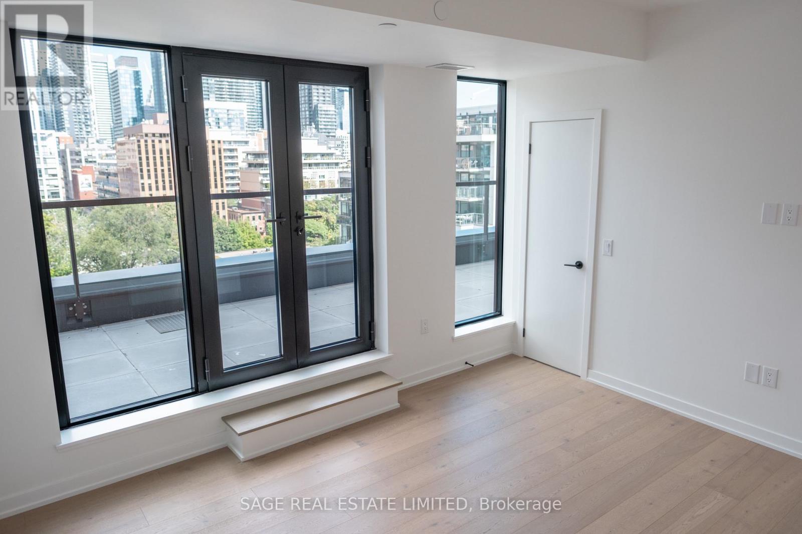 903 - 123 Portland Street, Toronto, Ontario  M5V 0V9 - Photo 27 - C12466435