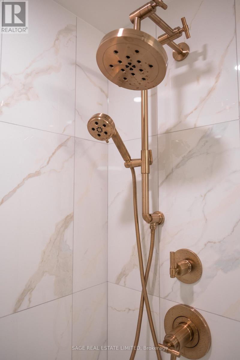 903 - 123 Portland Street, Toronto, Ontario  M5V 0V9 - Photo 30 - C12466435