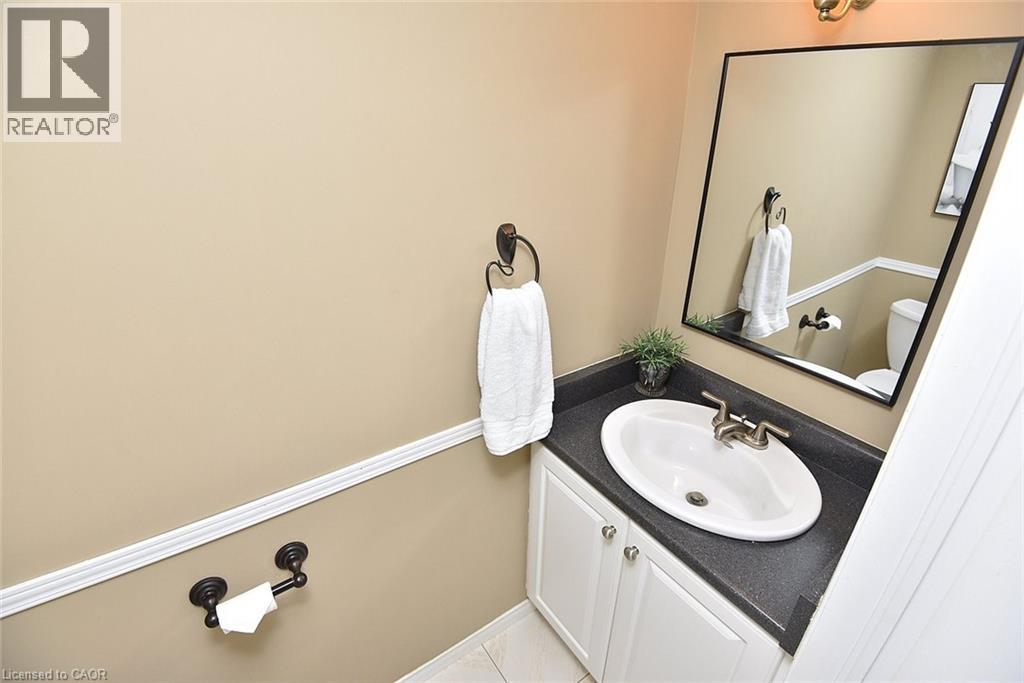 644 Upper Paradise Road Unit# 20, Hamilton, Ontario  L9C 7K8 - Photo 20 - 40757735