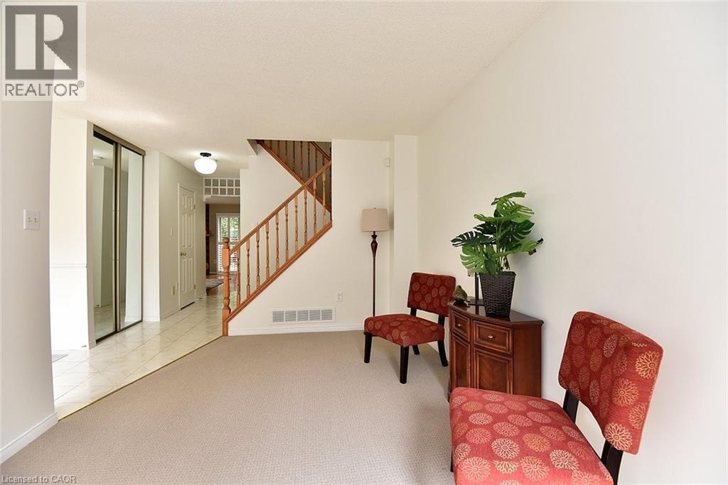 644 Upper Paradise Road Unit# 20, Hamilton, Ontario  L9C 7K8 - Photo 6 - 40757735