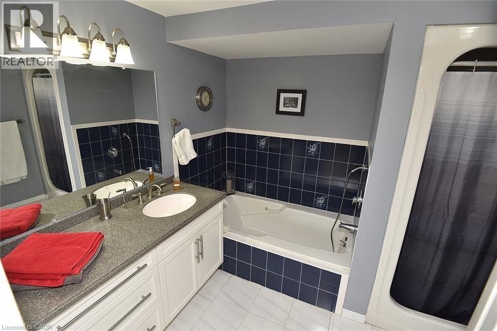 644 Upper Paradise Road Unit# 20, Hamilton, Ontario  L9C 7K8 - Photo 27 - 40757735