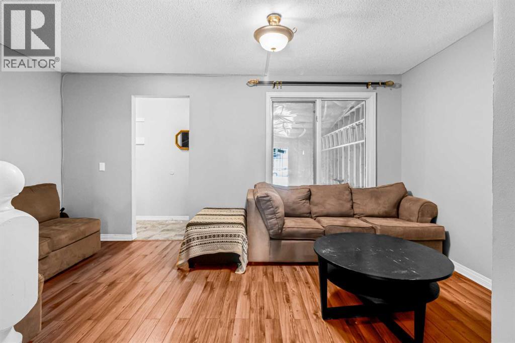 Property at 55 Penworth Close SE image 4