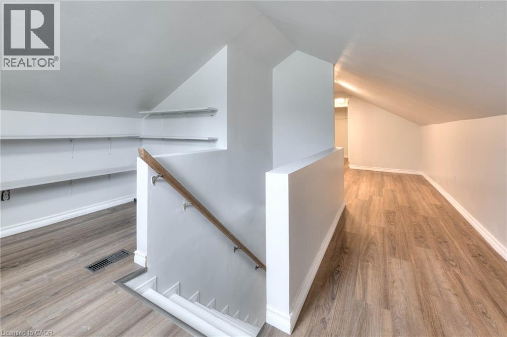 839 Stirling Avenue S Unit# 1, Kitchener, Ontario  N2L 2M6 - Photo 5 - 40785603