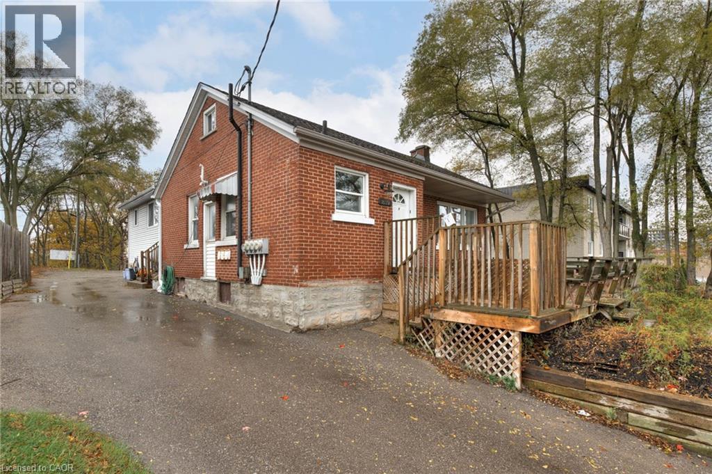 839 Stirling Avenue S Unit# 1, Kitchener, Ontario  N2L 2M6 - Photo 22 - 40785603