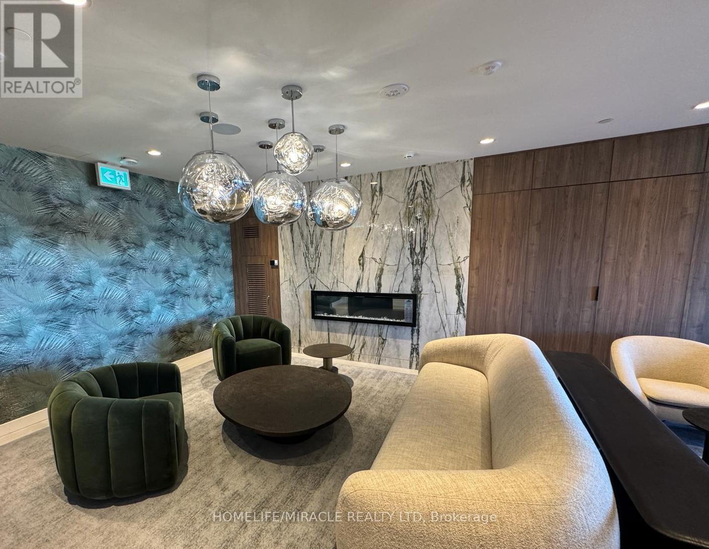 920 - 15 Skyridge Drive, Brampton, Ontario  L6P 4S3 - Photo 9 - W12533658