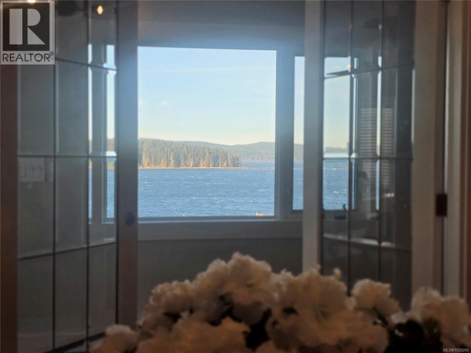 1776 Broughton Blvd, Port Mcneill, British Columbia  V0N 2R0 - Photo 10 - 1020268