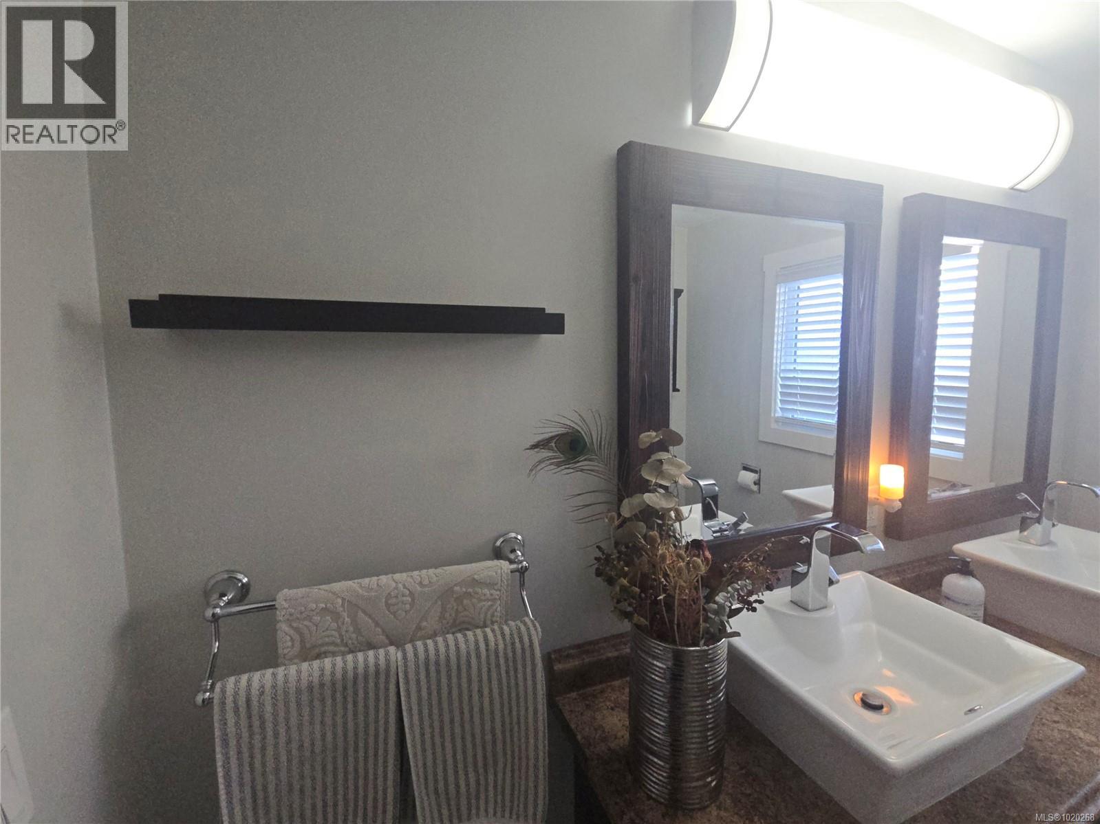 1776 Broughton Blvd, Port Mcneill, British Columbia  V0N 2R0 - Photo 46 - 1020268