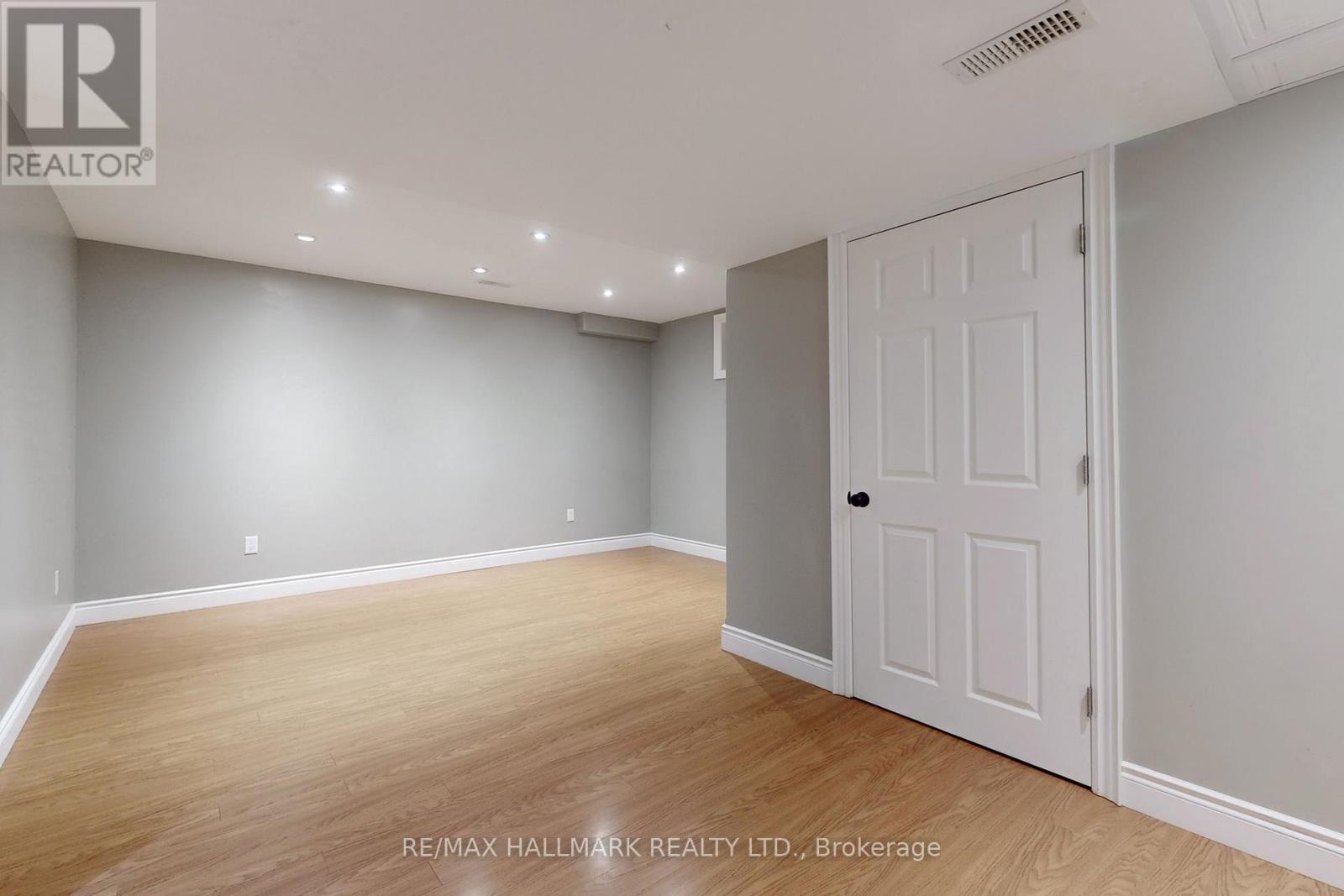 59 Stevenson Street, Essa (Angus), Ontario  L0M 1B6 - Photo 11 - N12534324