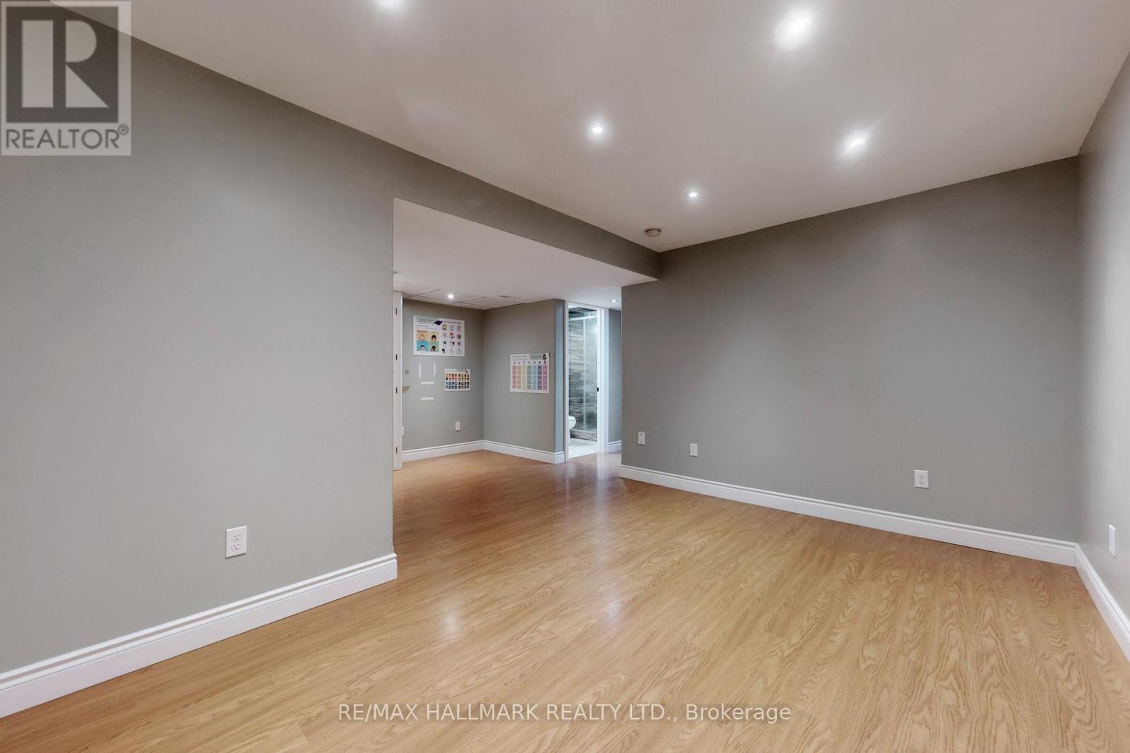 59 Stevenson Street, Essa (Angus), Ontario  L0M 1B6 - Photo 12 - N12534324