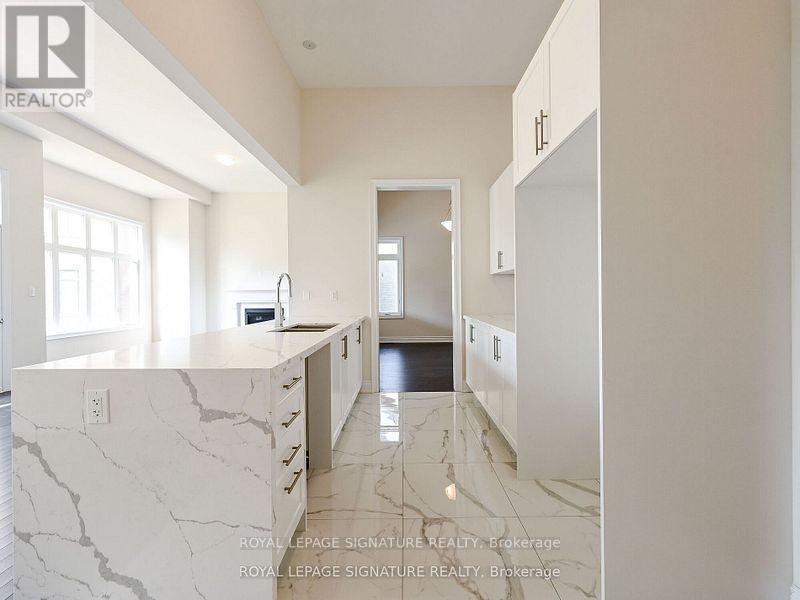 3448 Mosley Gate, Oakville, Ontario  L6H 7C6 - Photo 18 - W12534266